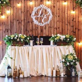Как украсить и оформить свадебный зал