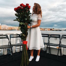 Букет 21 красная роза высотой 150см с атласной лентой (заказчик Игорь Чехов и Юлия Топольницкая)