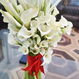 Букет 101 белая калла (60-80см)