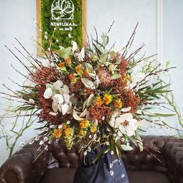 Букет сухоцветов с лунарией, диким шафраном и вербой