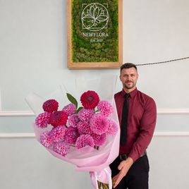 Букет 19 фиолетовых георгинов