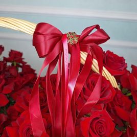 Корзина 151 красная роза (Эквадор)