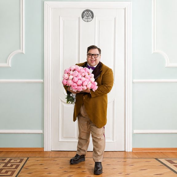 Букет 21 большой отборный розовый пион от Сергея Роста