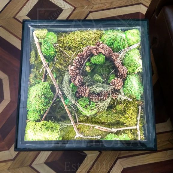 Журнальный столик «лес» с мхом, шишкам и подсветкой 55×55см