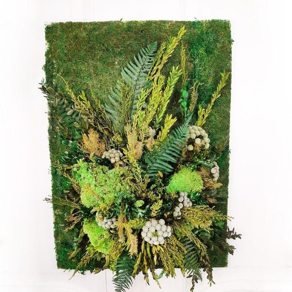 Картина из стабилизированных мхов и зелени 70×50см