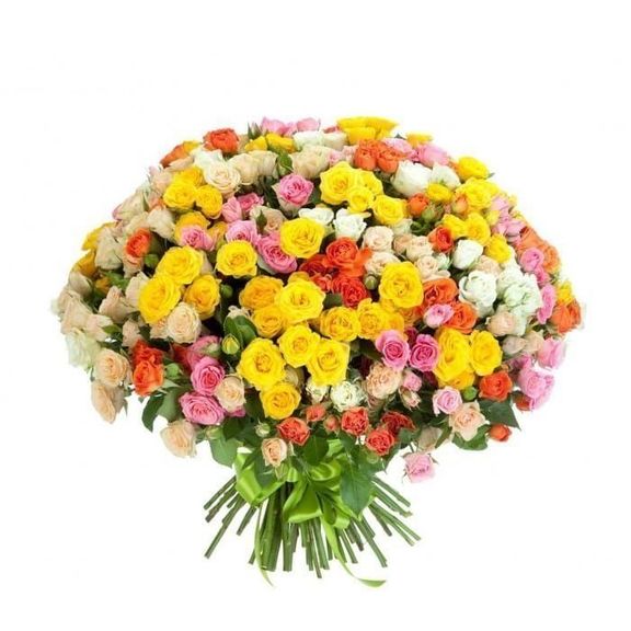 Букет 75 кустовых разноцветных роз (60-70см)