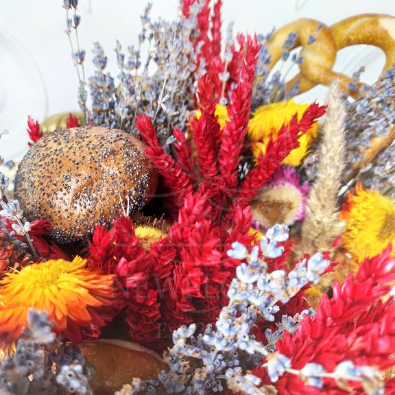 Композиция сухоцветов с лавандой (для пекарни Коржов)