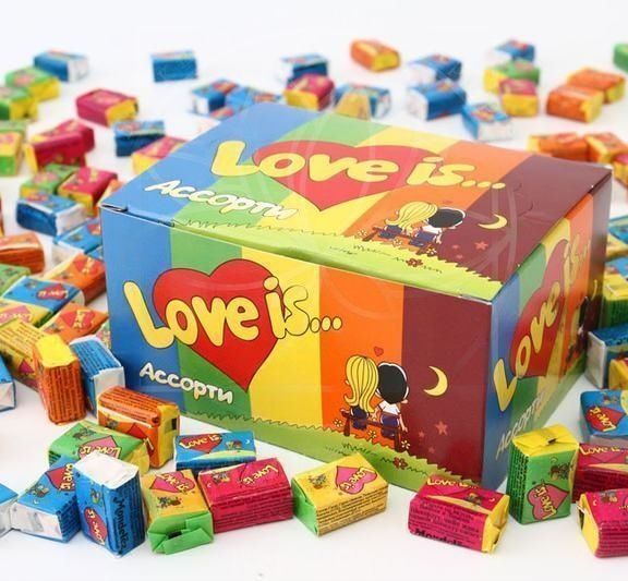 Жвачки Love Is (коробка 100 шт), Россия