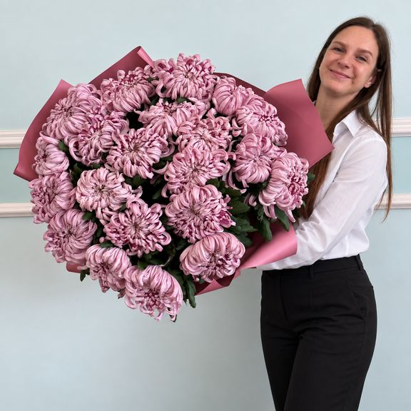 Букет 21 хризантема «Vienna Pink»