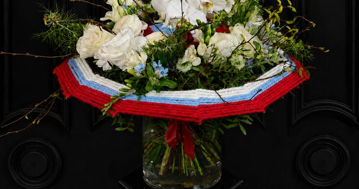 День России: какие цветы дарить политикам, чиновникам и статусным партнерам