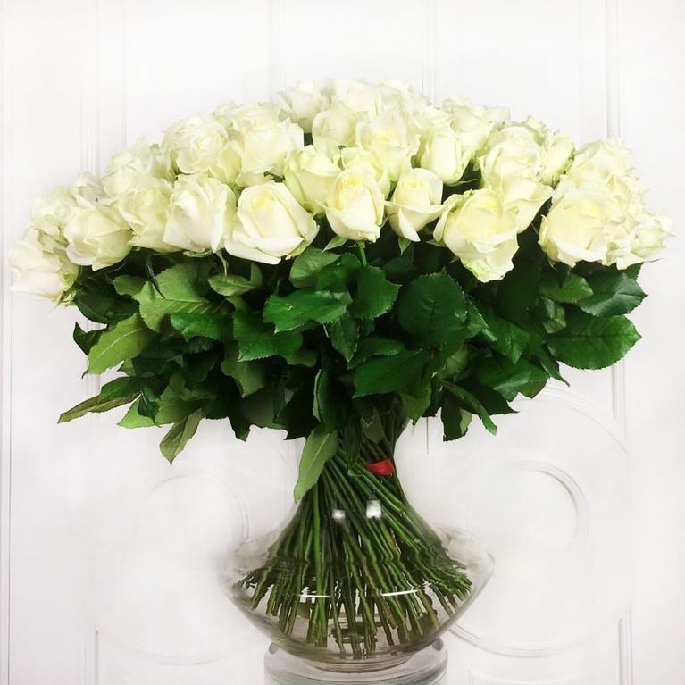 Букет 101 белая роза 60см (РФ)