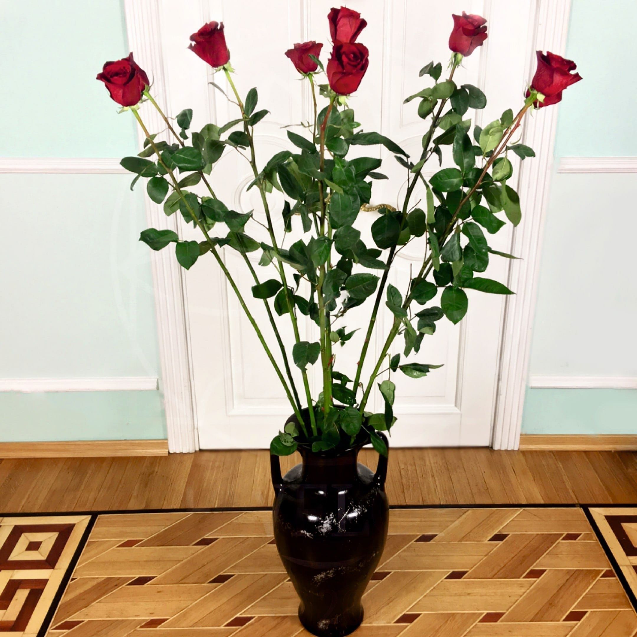 Букет 9 красных роз высотой 150см
