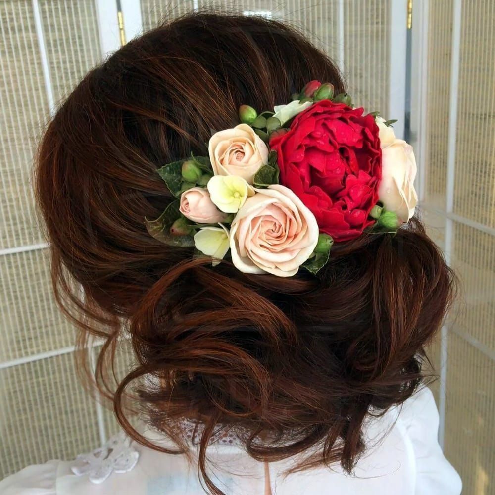 Свадебное украшение волос заколка с пионовидными розами